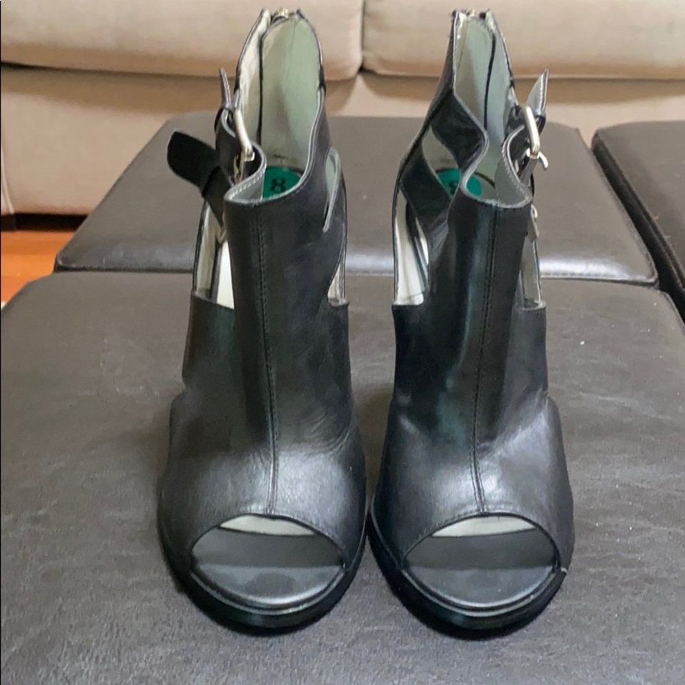 Black heels